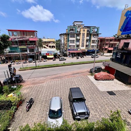 Ratna Sagar Hotel Manipal Bagian luar foto